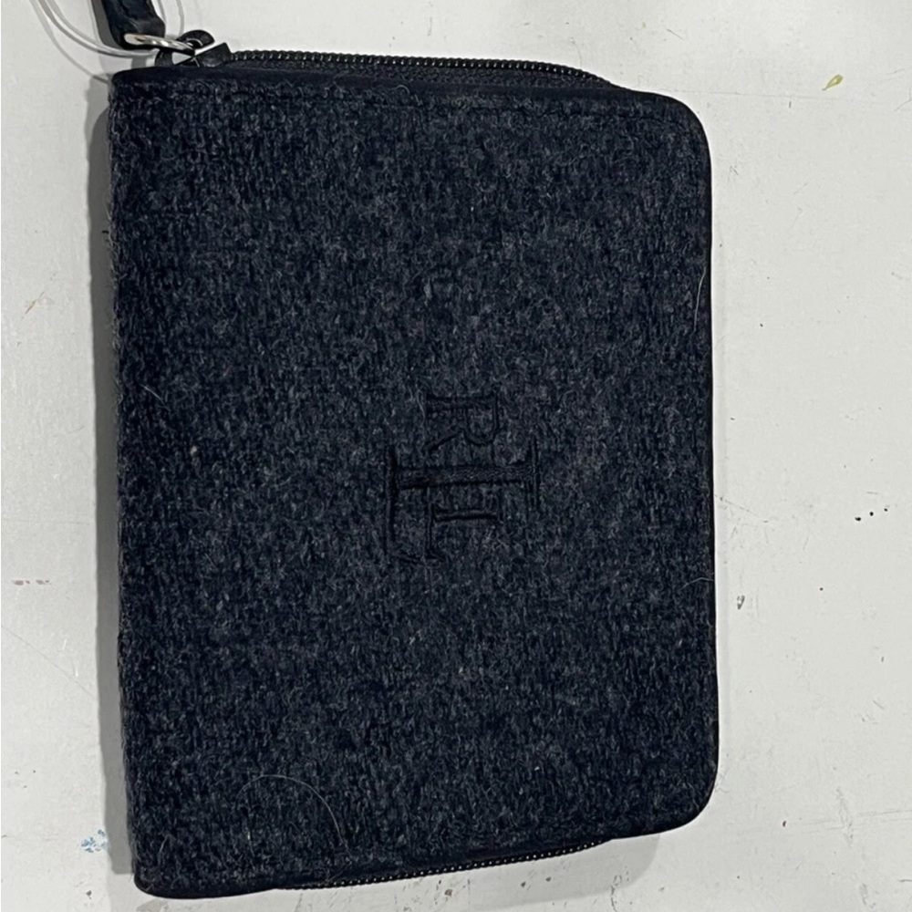 LRL Ralph Lauren Gray Wool Zip Around Wallet Card Holder Monogram